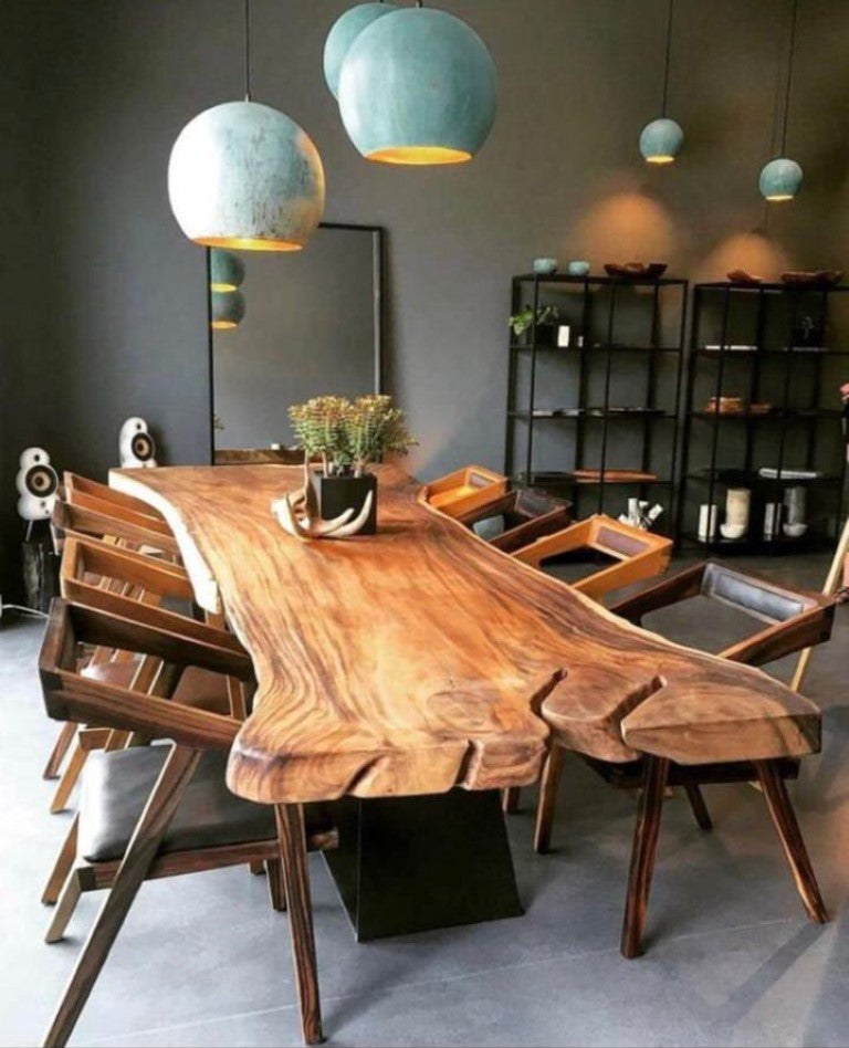 Majestic Live Edge Dining Table – Where Nature Meets Timeless Elegance